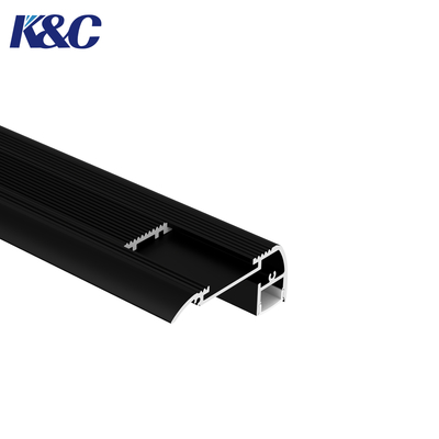 Bom preço Perfil de escada LED de alumínio 6063 65,0x27,5mm Comprimento personalizado on-line