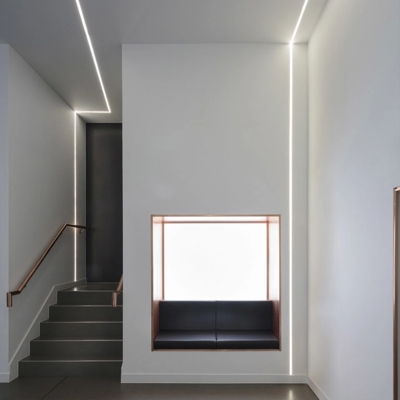 Bom preço Extrusão 2m 2.5m 3m 6063 perfil do assoalho do diodo emissor de luz de T5 W27.5mm on-line