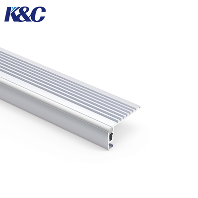 Bom preço 6063 Alumínio LED Step Light Profile 43.37x22.5mm com PC Diffuser on-line