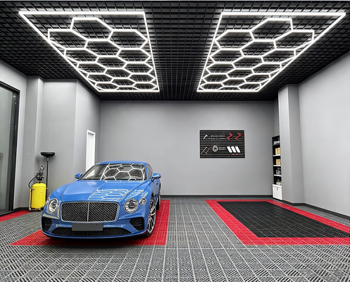 Bom preço 624W LED Hexagon Light Sistema de iluminação de teto modular para garagem Gym Workshop Escritório Conectável Honeycomb LED Hex Light Panels on-line