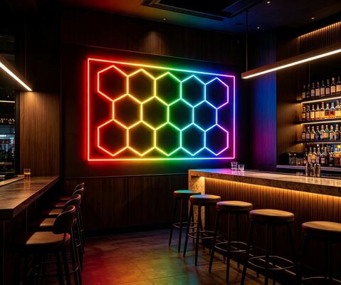 Bom preço Luz Hexagonal de LED 14 Hexágonos RGB Controle Remoto Luz de Teto em Favo de Mel 24V IP20 Iluminação Ideal para Academia Salão Garagem Bar Atmosfera On-line