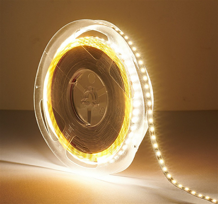Bom preço 2835 tiras flexíveis do diodo emissor de luz de SMD 120 diodos emissores de luz 24V RA80 8MM para a decoração interna 3000K 6000K on-line